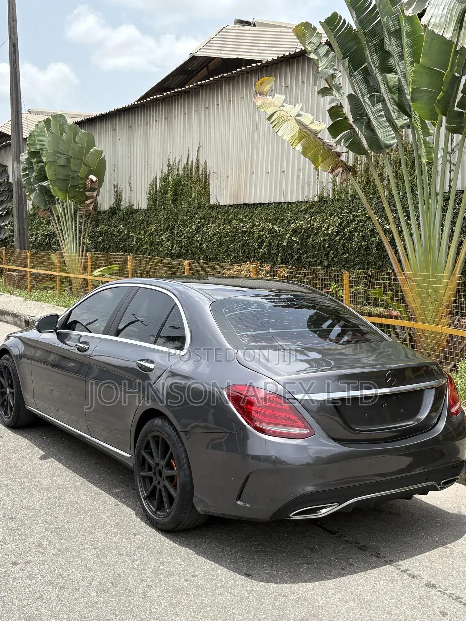 Mercedes-Benz C300 2017 Gray