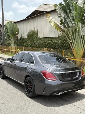 Mercedes-Benz C300 2017 Gray