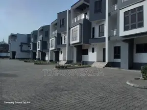 4bdrm Townhouse/Terrace in Wuse 2 for sale