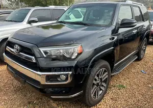Toyota 4-Runner 2017 Black