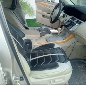 Toyota Avalon 2005
