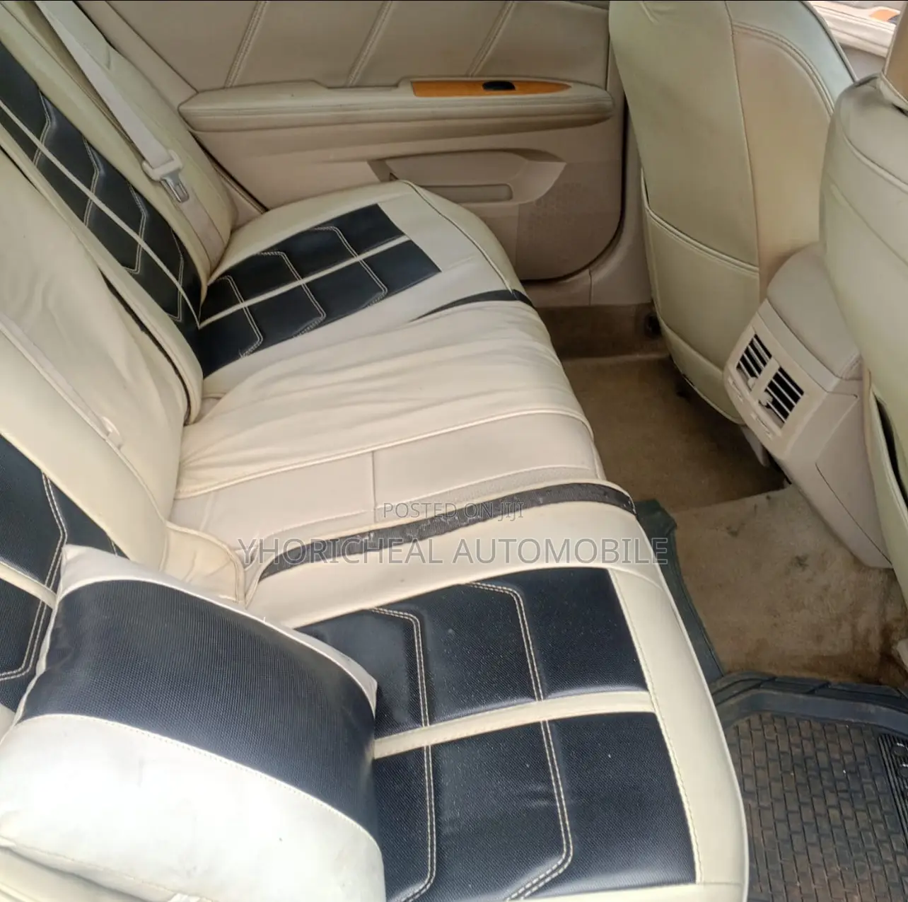 Toyota Avalon 2005