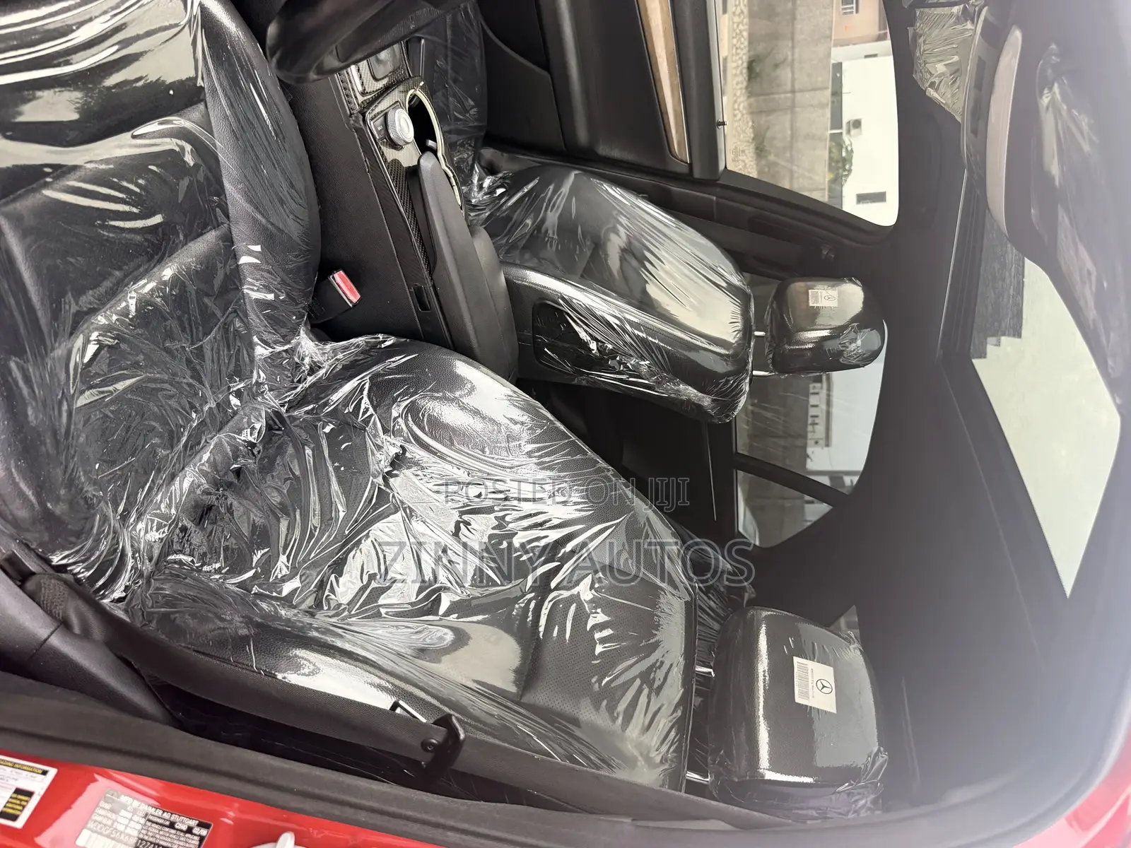 Mercedes-Benz C350 2008 Red