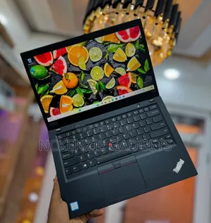 Laptop Lenovo Thinkpad T490s 8GB Intel Core i5 SSD 256GB