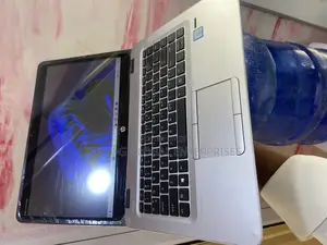 Laptop HP EliteBook 840 G4 8GB Intel Core i5 SSD 256GB
