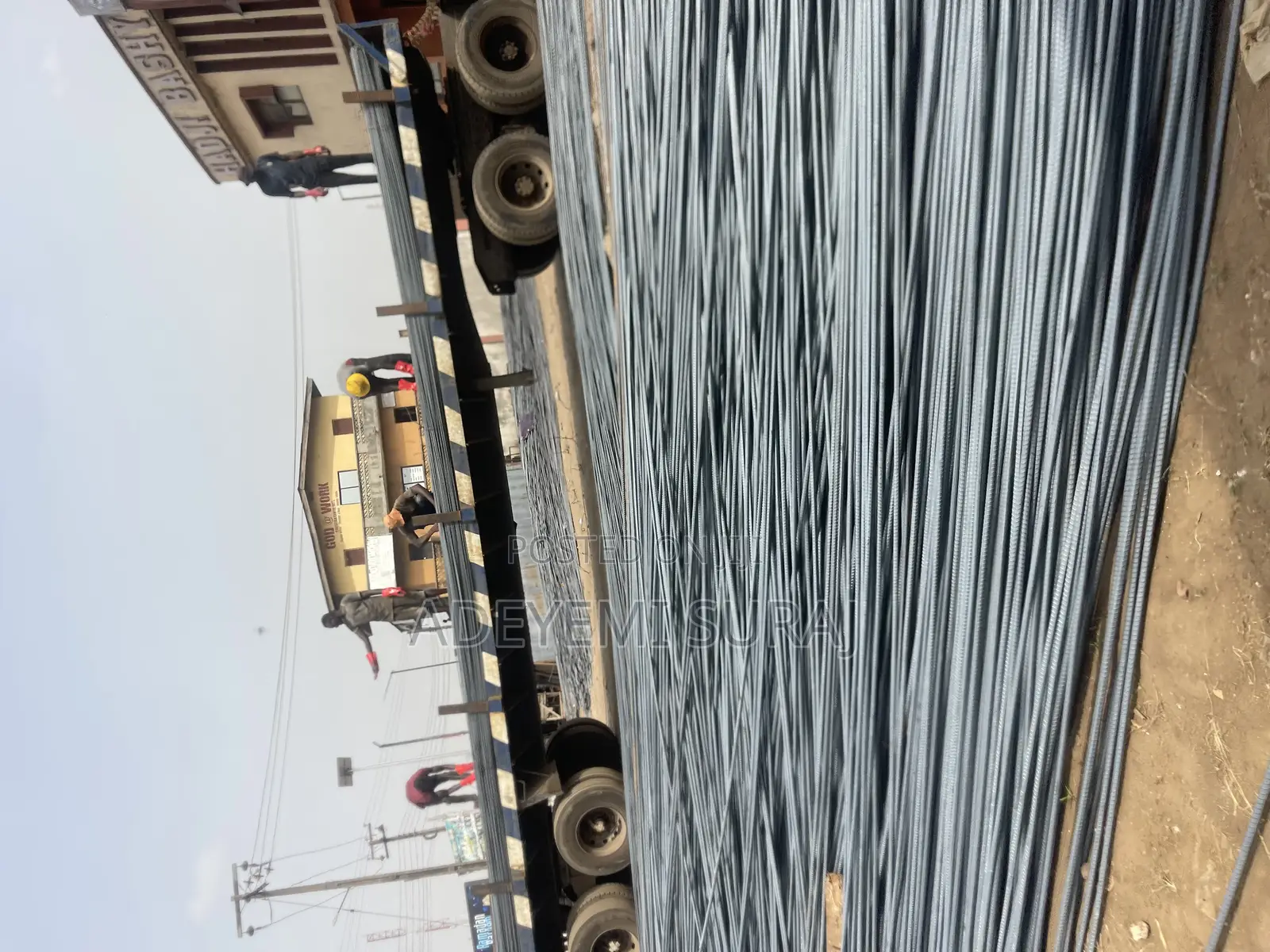 Iron Bar Distributor