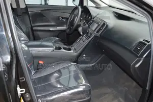 Toyota Venza XLE 2014 Black