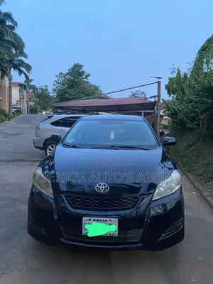Toyota Matrix S Hatchback AWD (2.4L 4cyl 4A) 2011 Black