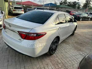 Toyota Camry 2016 White