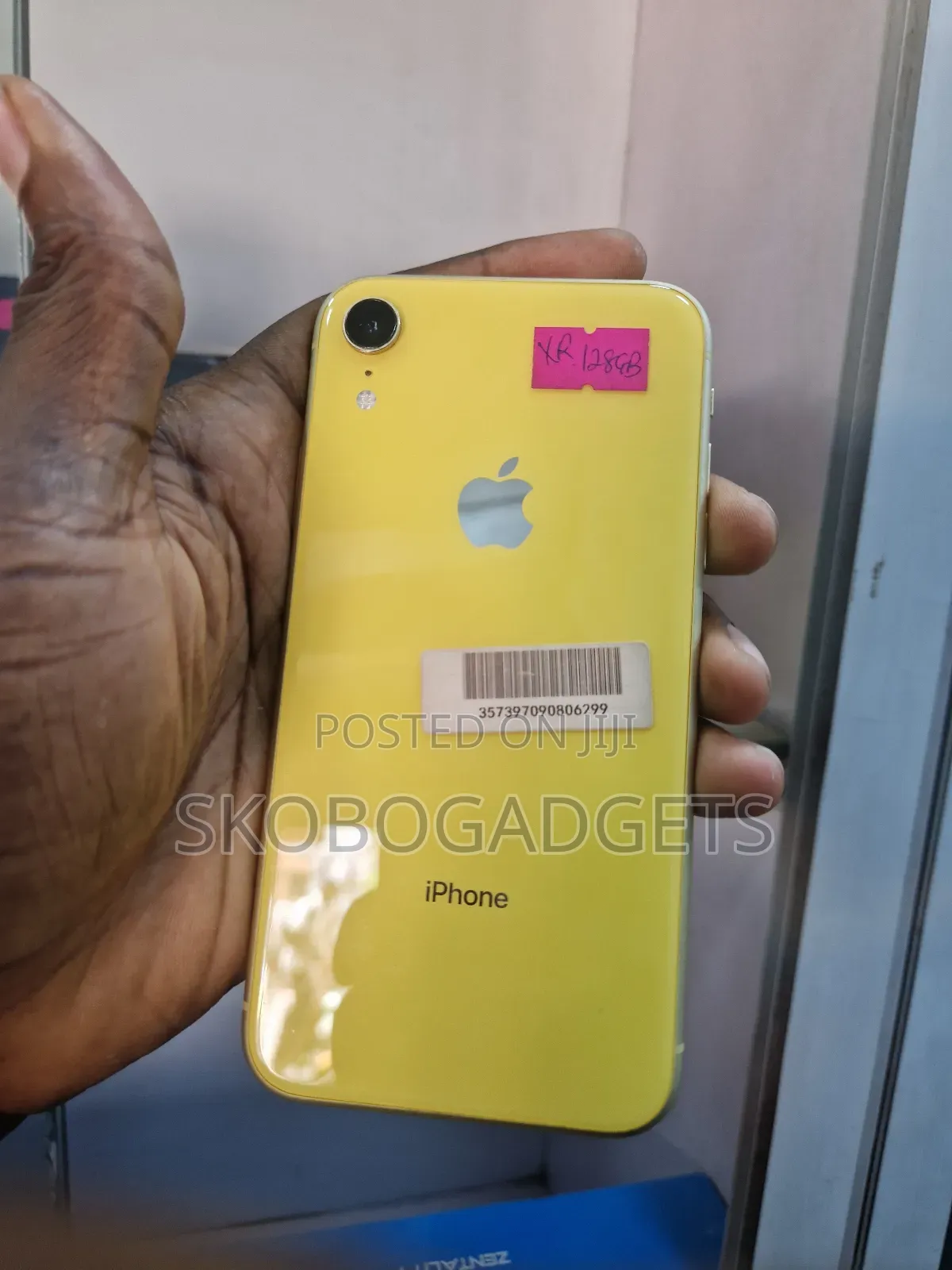 Apple iPhone XR 128 GB Yellow