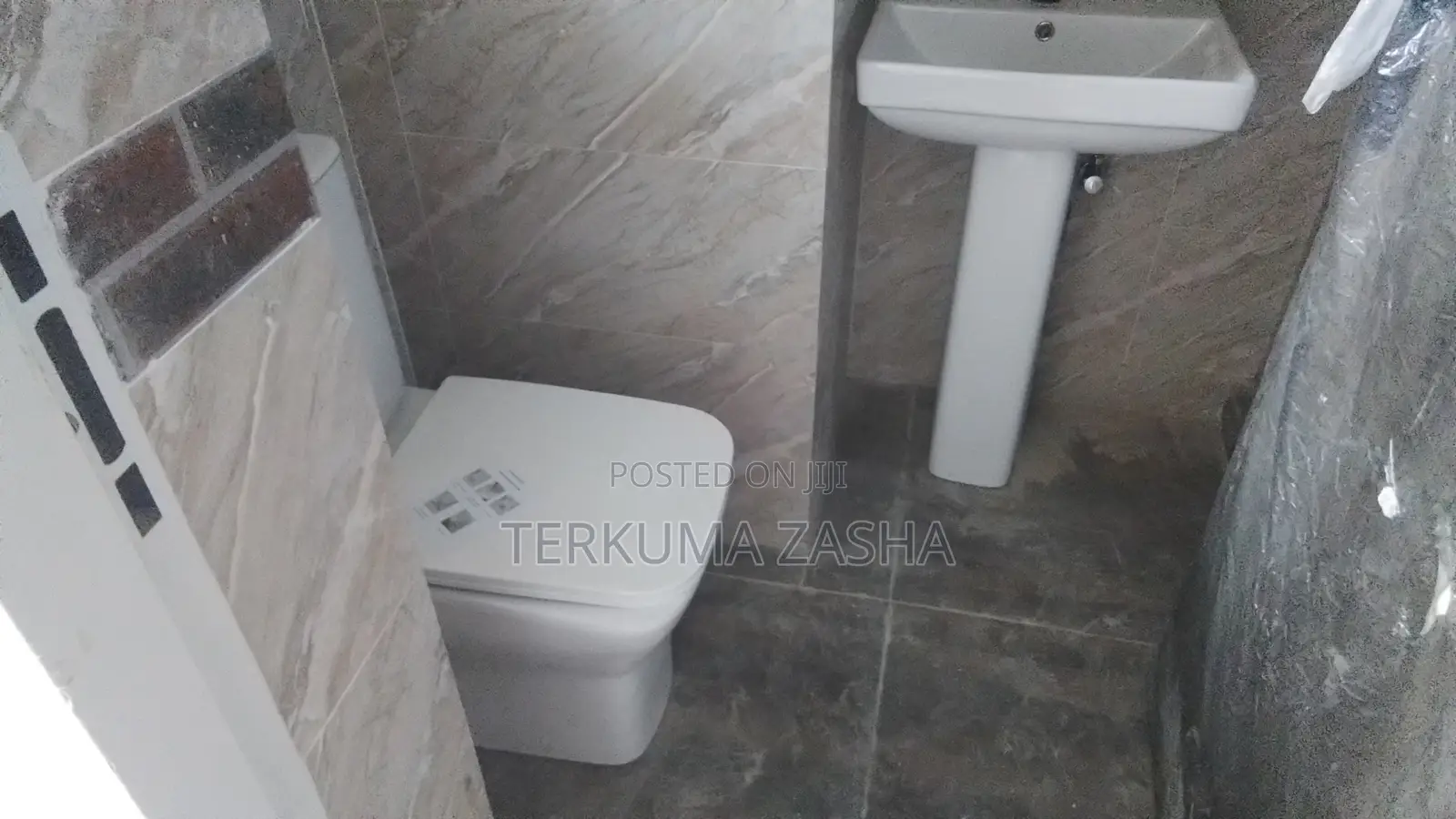 3bdrm Apartment in Katampe Main for sale