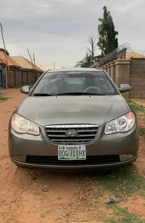 Hyundai Elantra 2010 Gray