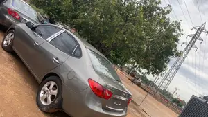Hyundai Elantra 2010 Gray