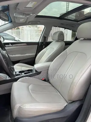 Hyundai Sonata Limited 2.0T Seban (2.0L 4cyl 6A) 2016 Silver