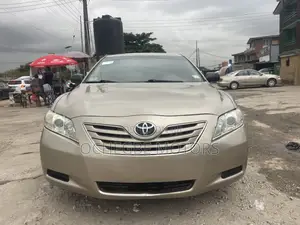 Toyota Camry CE 4dr Sedan (2.4L 4cyl 5M) 2007 Gold