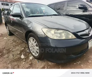 Honda Civic 1.4i S 2005 Gray