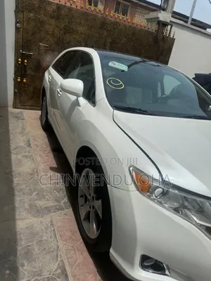 Toyota Venza 2012 White