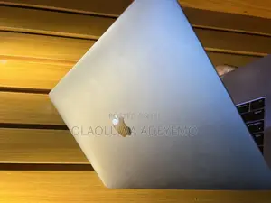 Laptop Apple MacBook Pro 2019 16GB Intel Core i7 SSD 1T