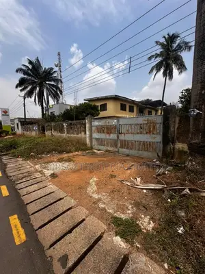 A Commercial Building On 2300sqm Uch Second Gate, Agodi, Ibadan