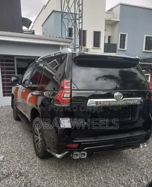 Toyota Land Cruiser Prado 2.7 2019 Black