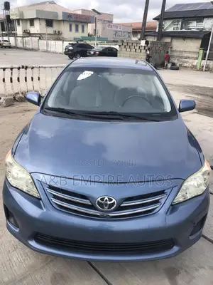 Toyota Corolla 2013 Burgundy