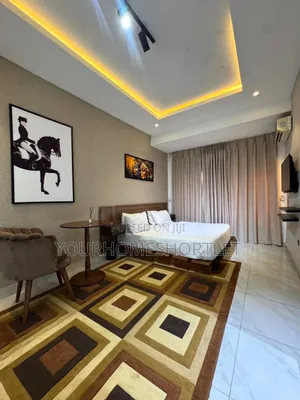 Beautiful 2 3 Bedroom Apartment +Ps5, Basketball Court Playground