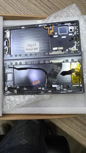 Samsung Fold 7 Inner Screen Amoled