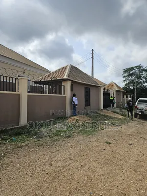 Furnished 2bdrm Block of Flats in Agunbelewo, Osogbo for sale
