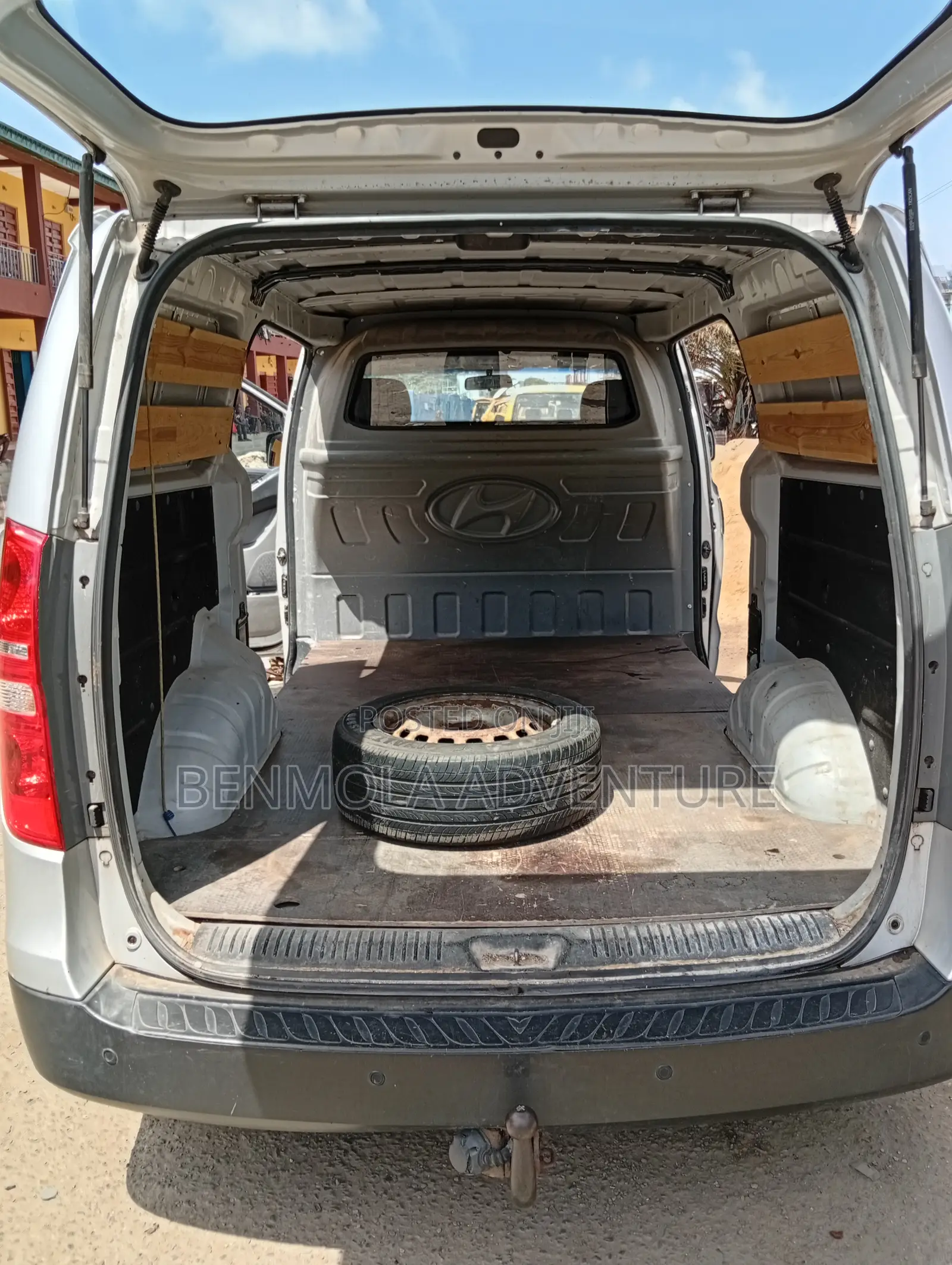 Hyundai H1 2008 Grey