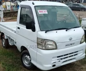 Suzuki APV Minibus 2008 White
