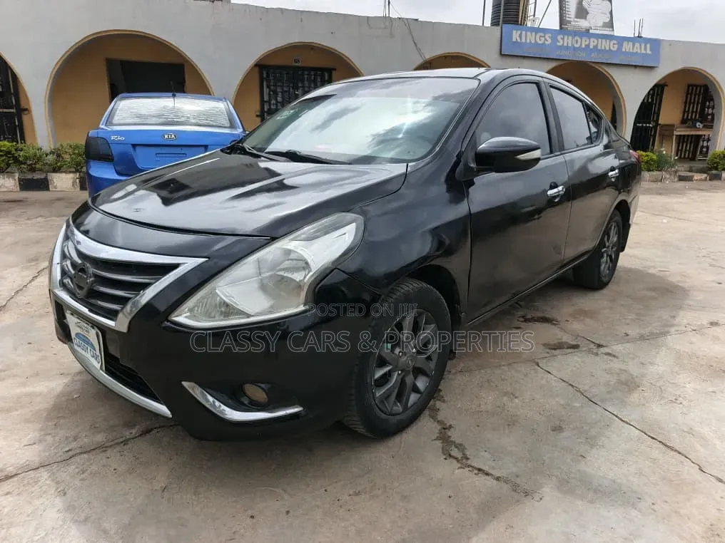Nissan Almera 2015 Black
