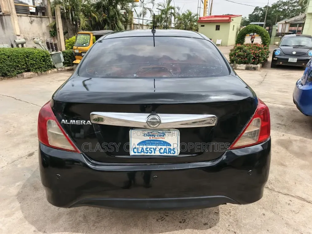 Nissan Almera 2015 Black