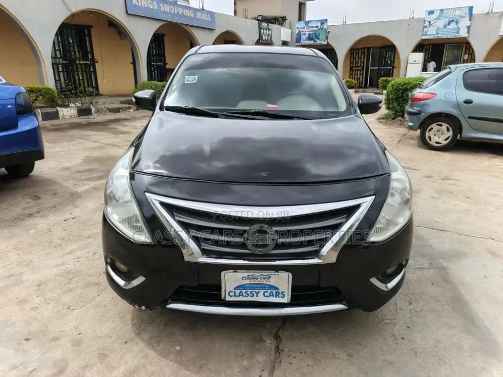 Nissan Almera 2015 Black
