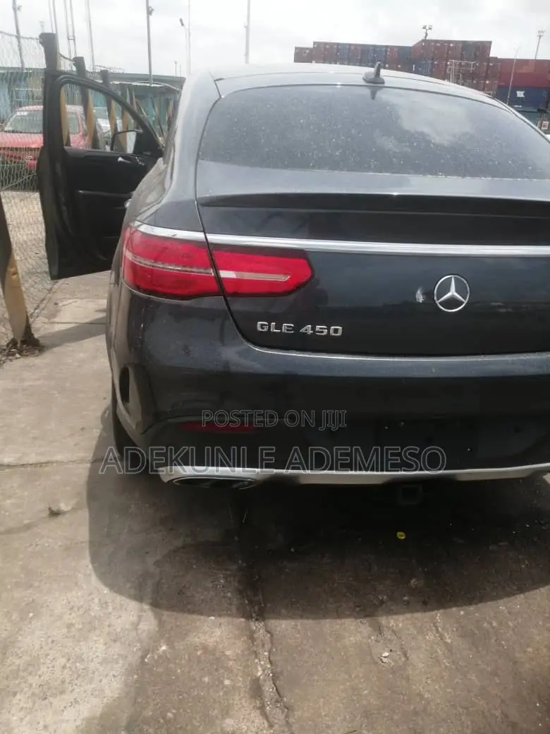 Mercedes-Benz GLE-Class 2016 Gray