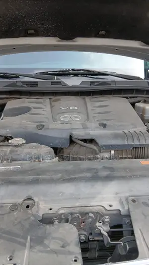 Infiniti QX56 2012 Silver
