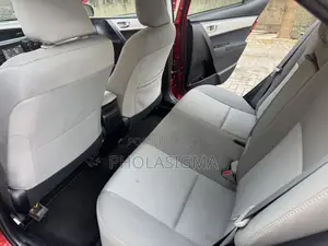 Toyota Corolla LE 4dr Sedan (1.8L 4cyl CVT) 2016 Red