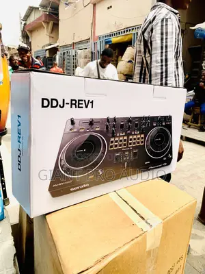 Pioneer DDJ - Rev1 Dj Controller