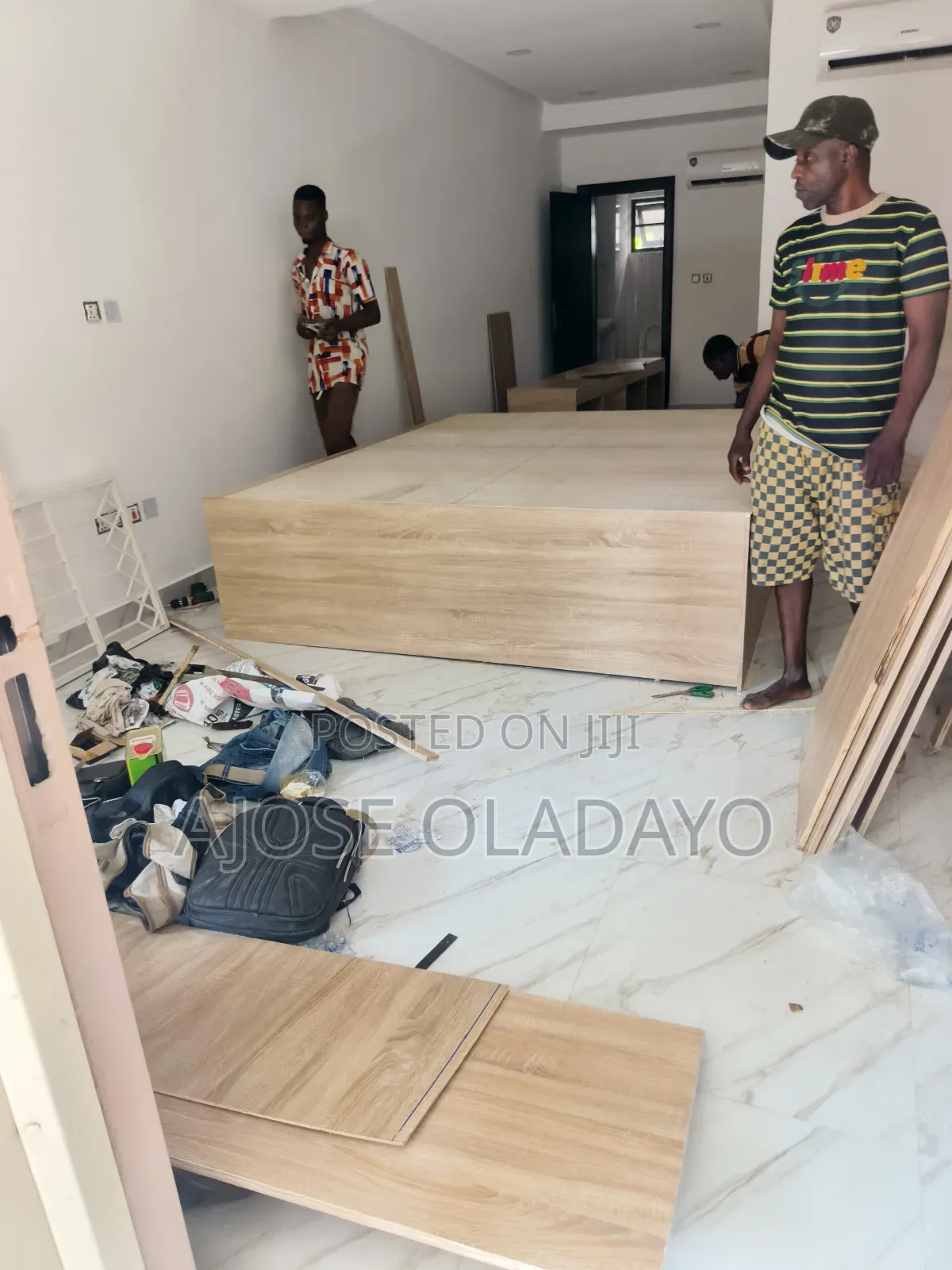 Walldrop and Bedframe