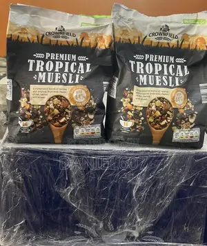 Crownfield Premium Tropical Muesli Granola