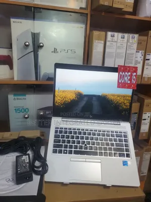New Laptop HP EliteBook 740 G1 8GB Intel Core 5 SSD 256GB