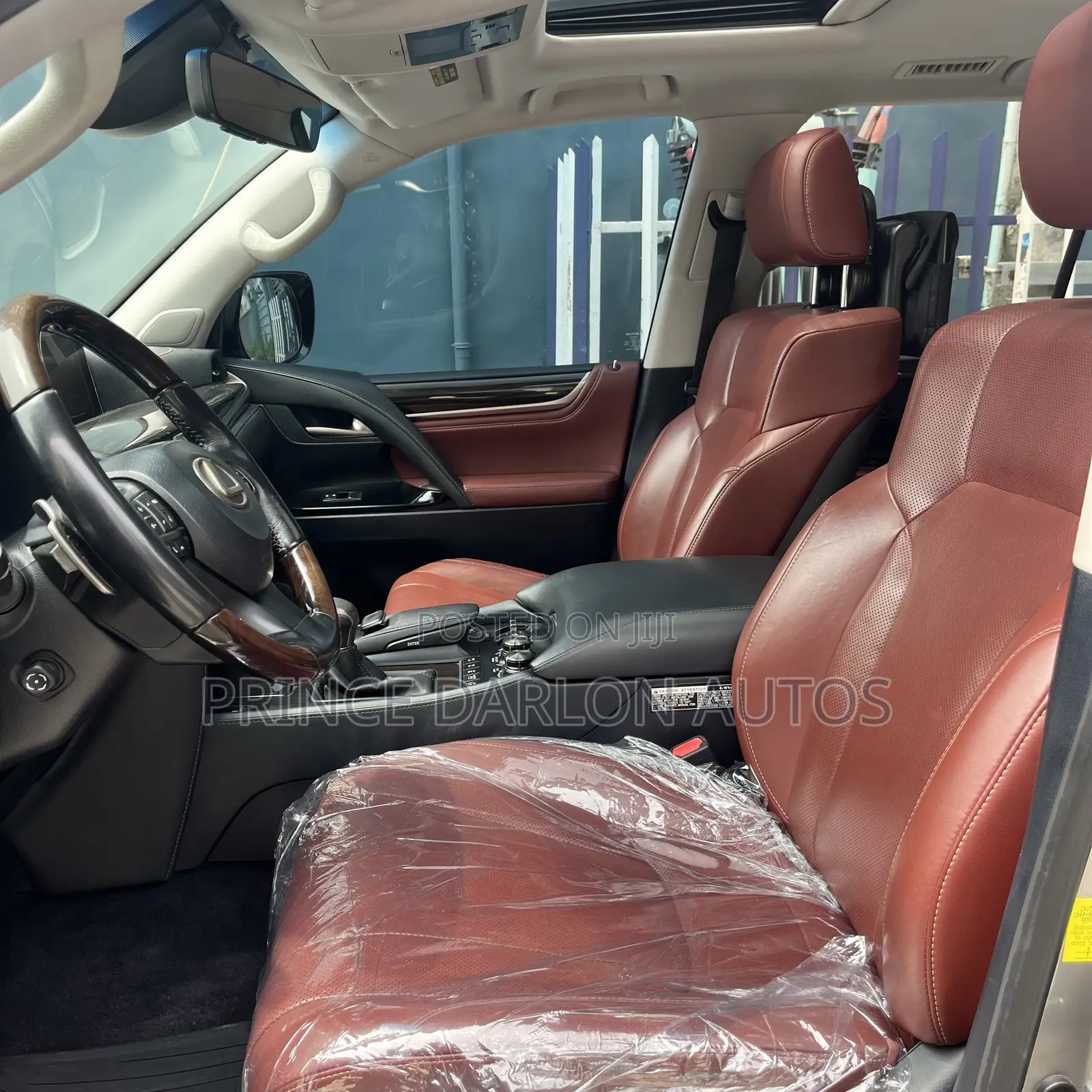 Lexus LX 570 AWD 2017 Silver