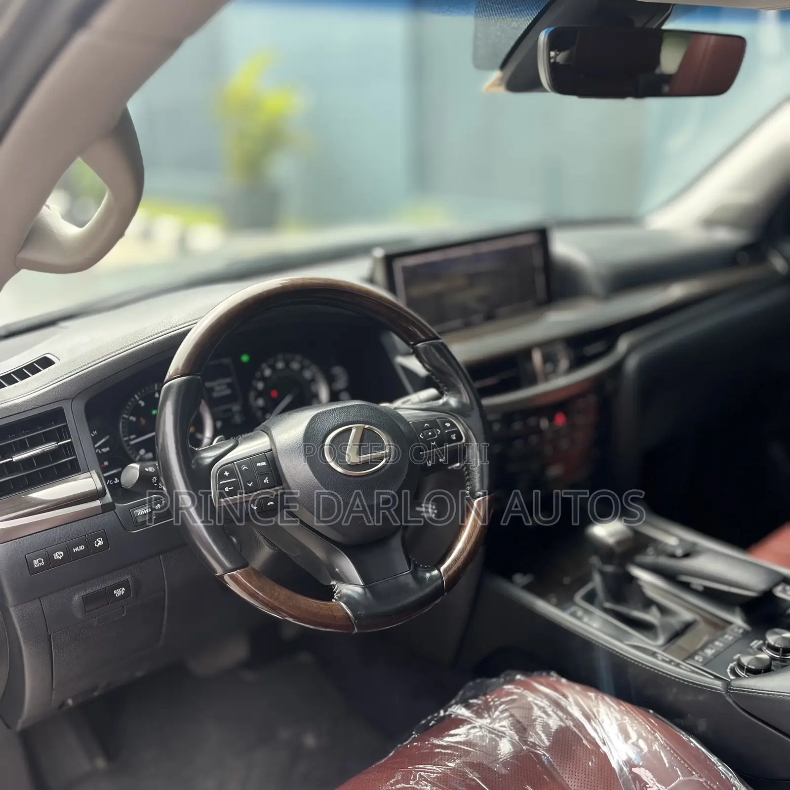 Lexus LX 570 AWD 2017 Silver