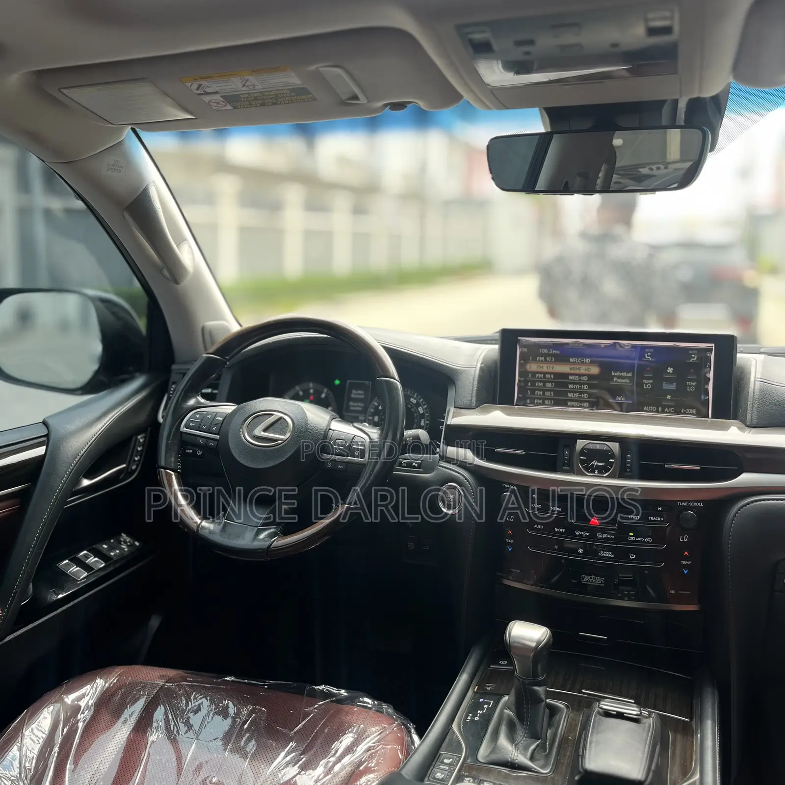 Lexus LX 570 AWD 2017 Silver