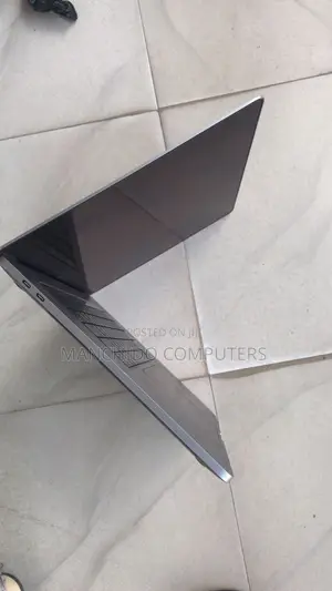 Laptop Apple MacBook Pro 2019 16GB Intel Core i7 SSD 512GB