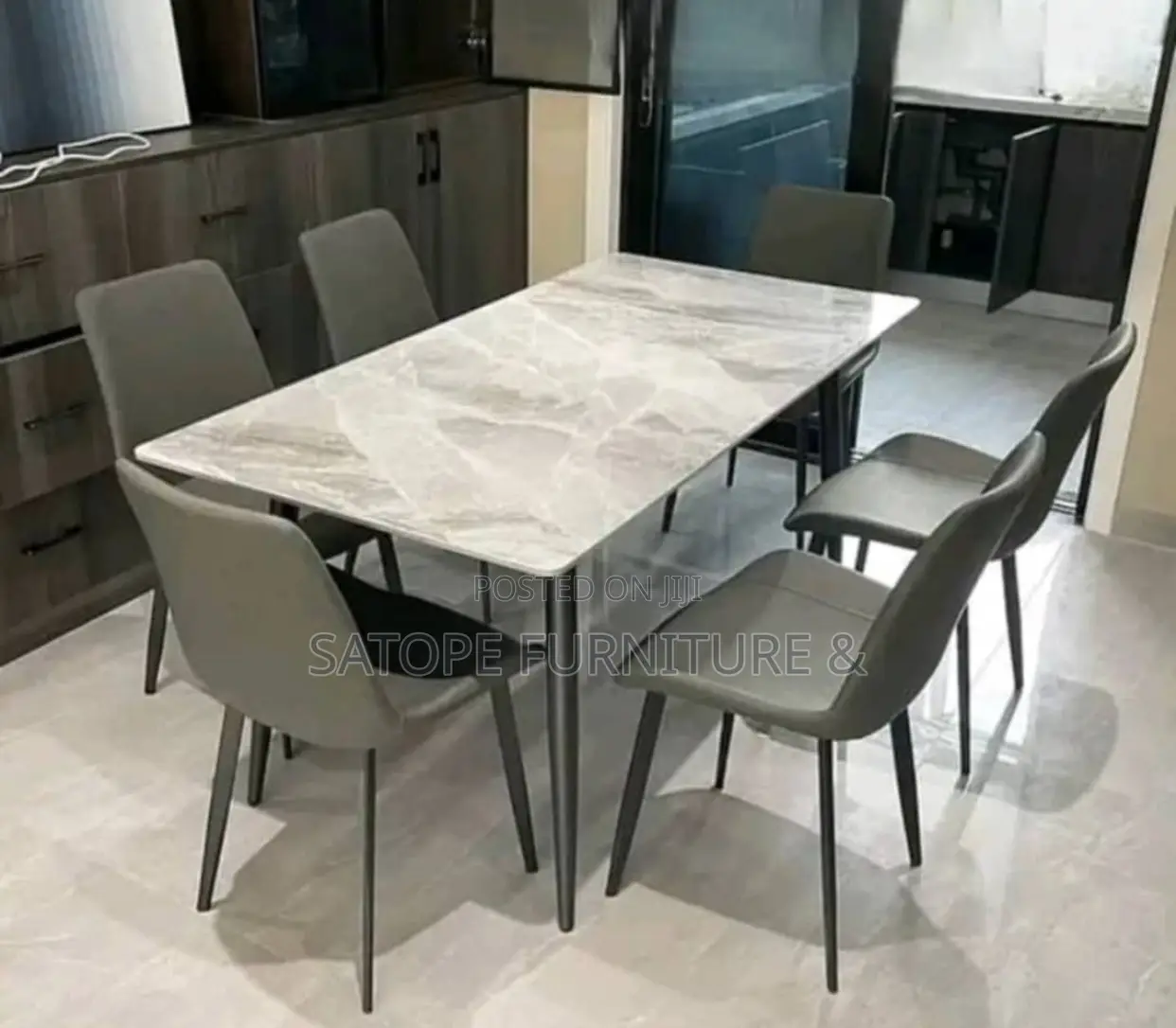 4 Seater Dining Table and Chairs