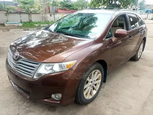 Toyota Venza 2010 Brown