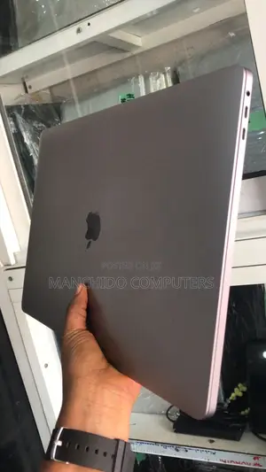 Laptop Apple MacBook Pro 2019 32GB Intel Core i7 SSD 512GB
