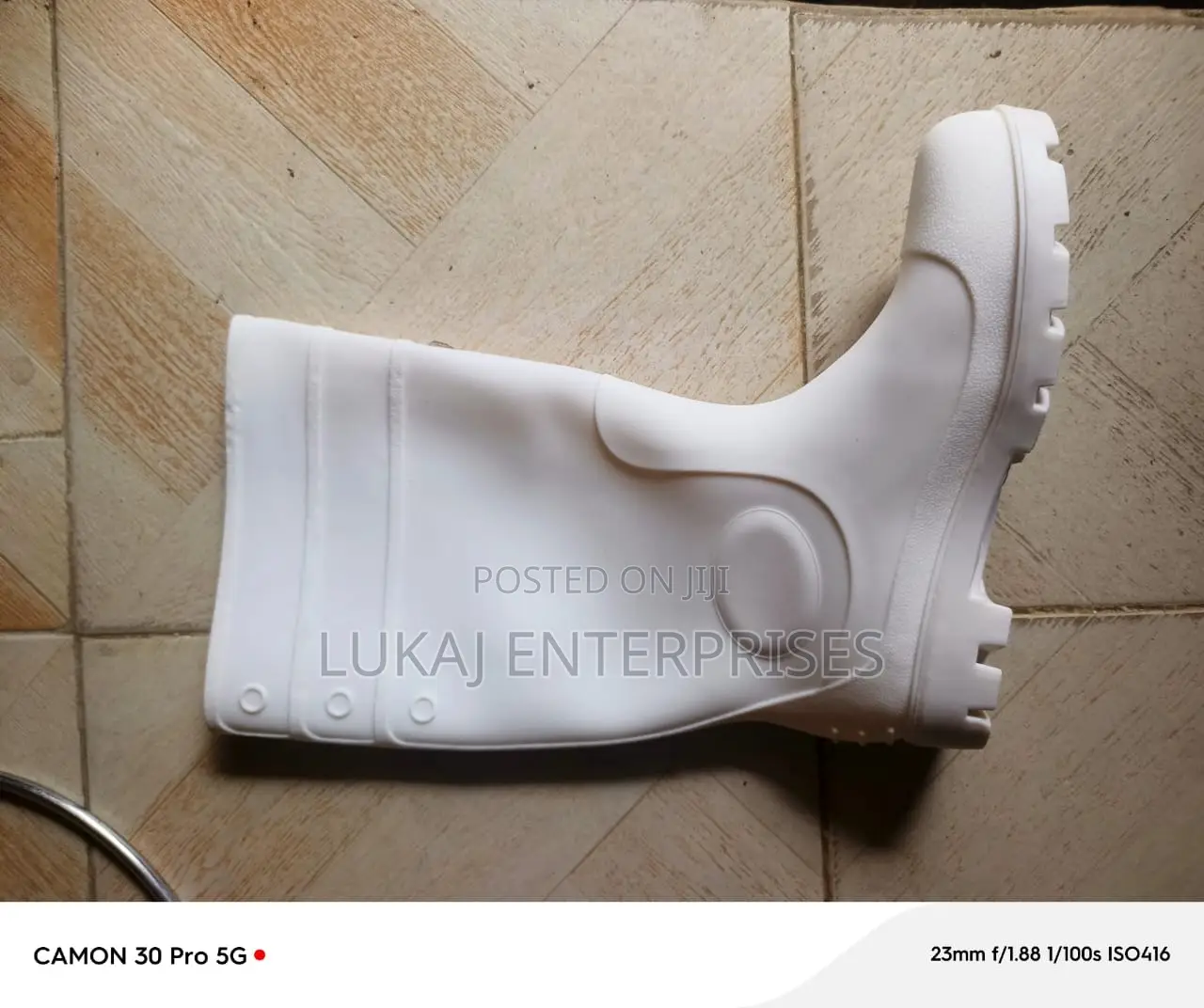 White Rain Boot
