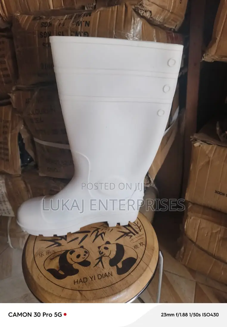 White Rain Boot
