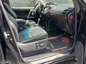 Toyota Land Cruiser Prado 2014 Black